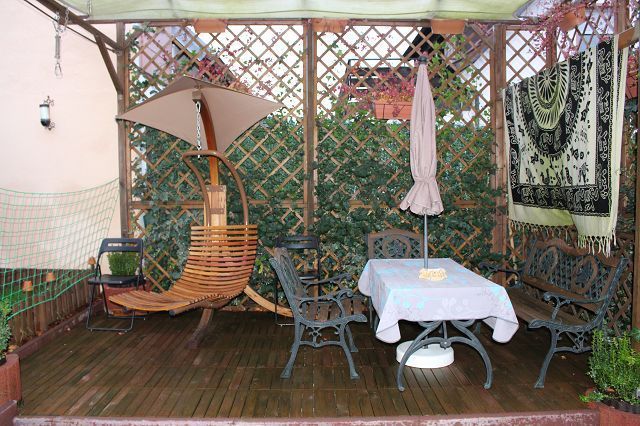 Terrasse mit Pergola