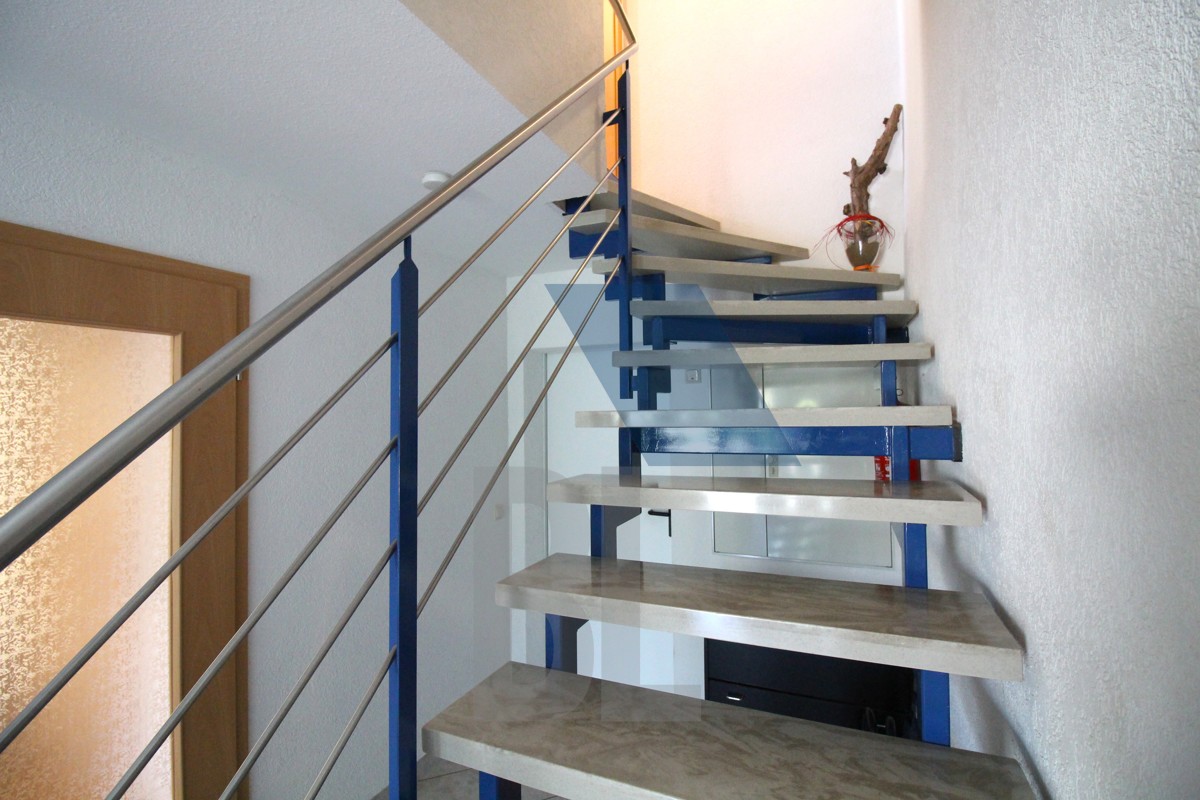 Treppe zur OG