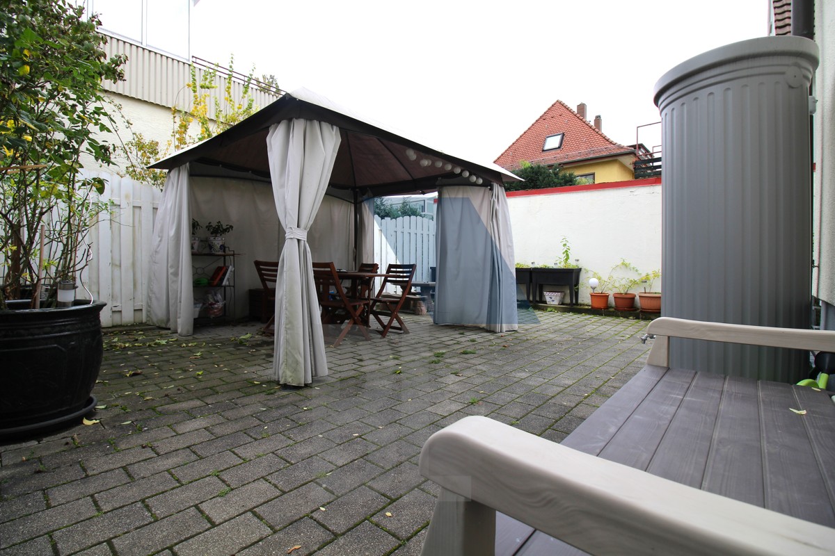 Außenanlage