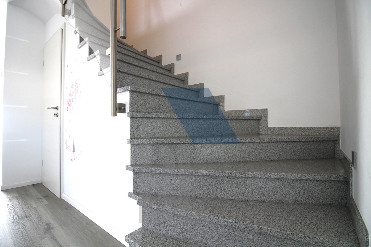 Treppe zur OG