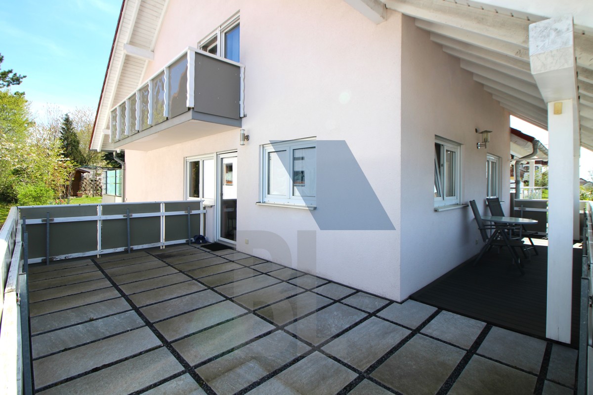 Großes Balkon OG