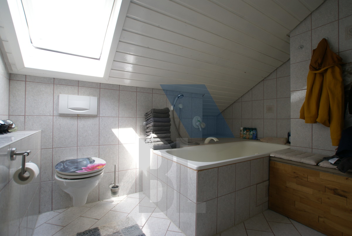 Maisonette DG Bad mit WC 