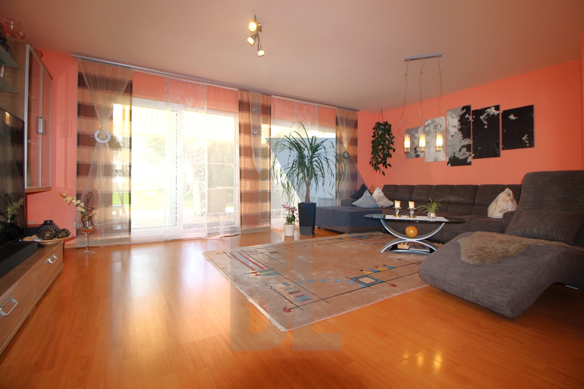 Wohnzimmer OG