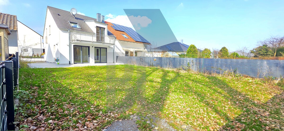 Hausansicht und Garten